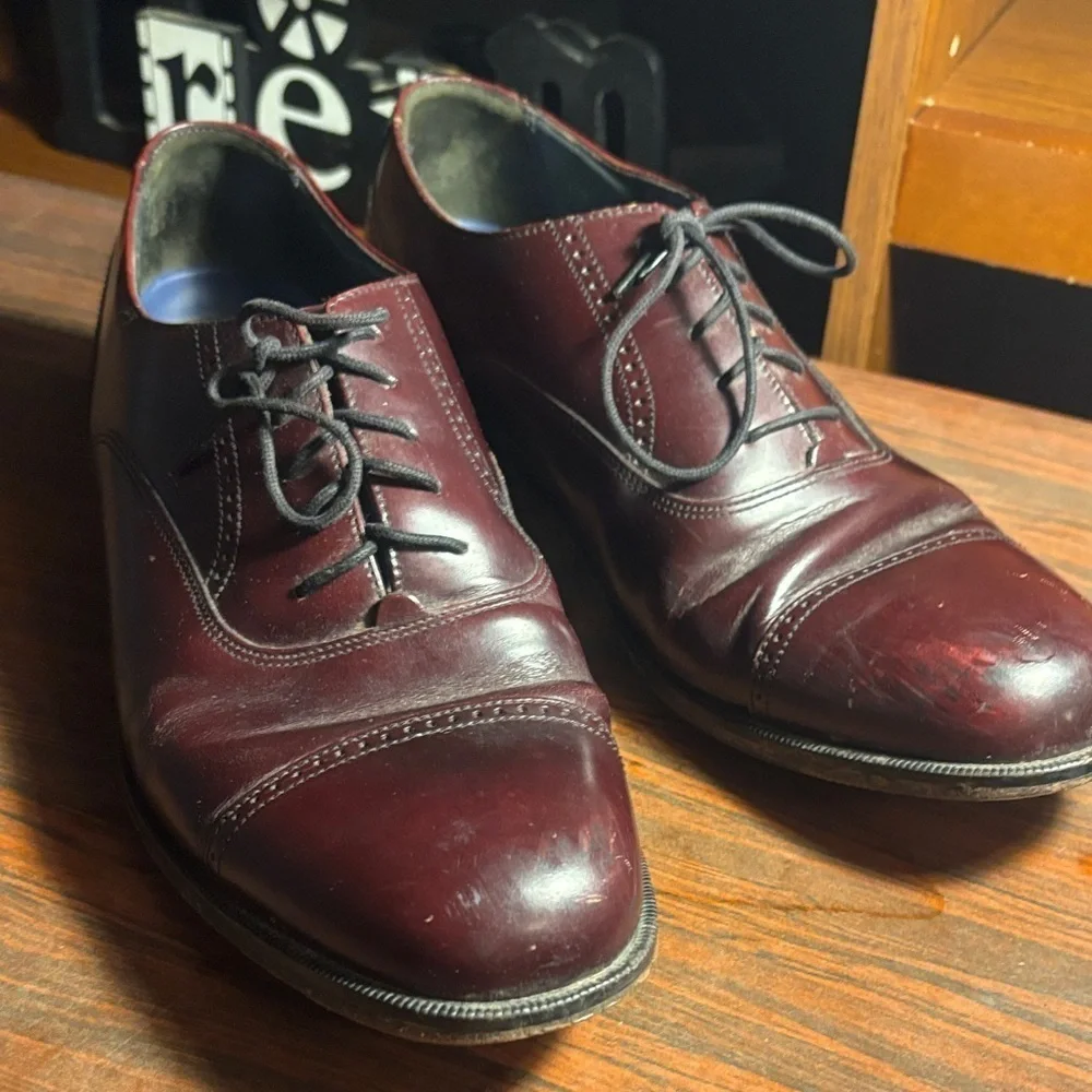 Bostonian Dark Burgundy Men's Oxfords